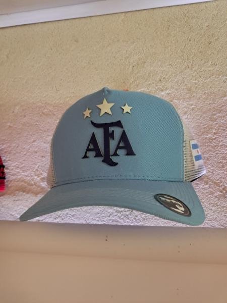 GORRAS ARGENTINA AFA CELESTE 3 ESTRELLAS