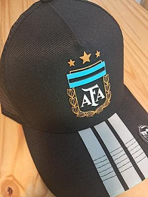 GORRAS ARGENTINA AFA NEGRA 3 TIRAS BLANCA foto 1
