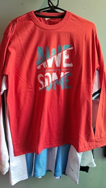 REMERA MANGA LARGA HOMBRE